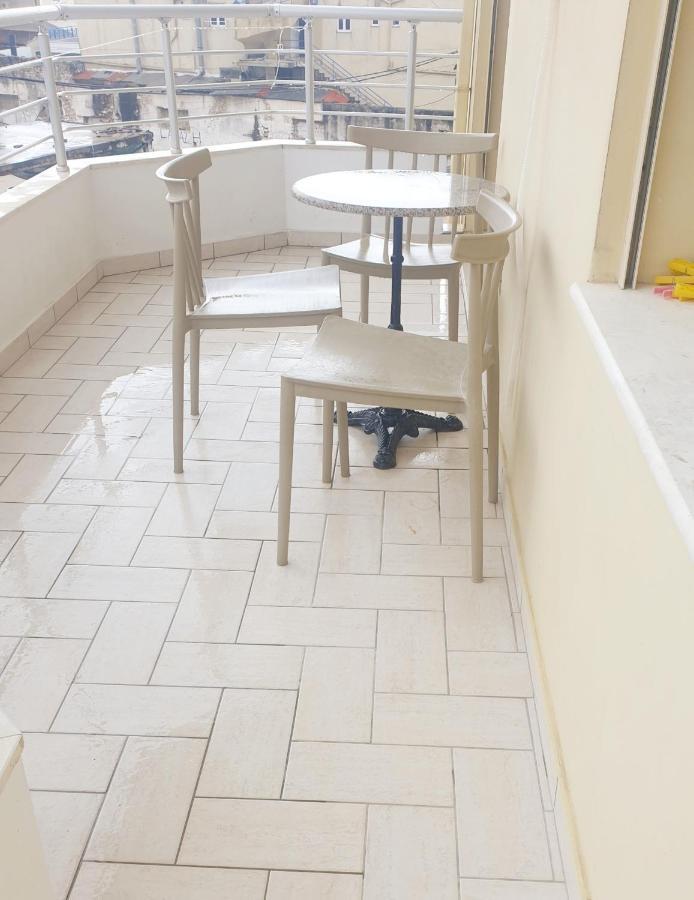 Ioanian Blue Apartament Химара Экстерьер фото