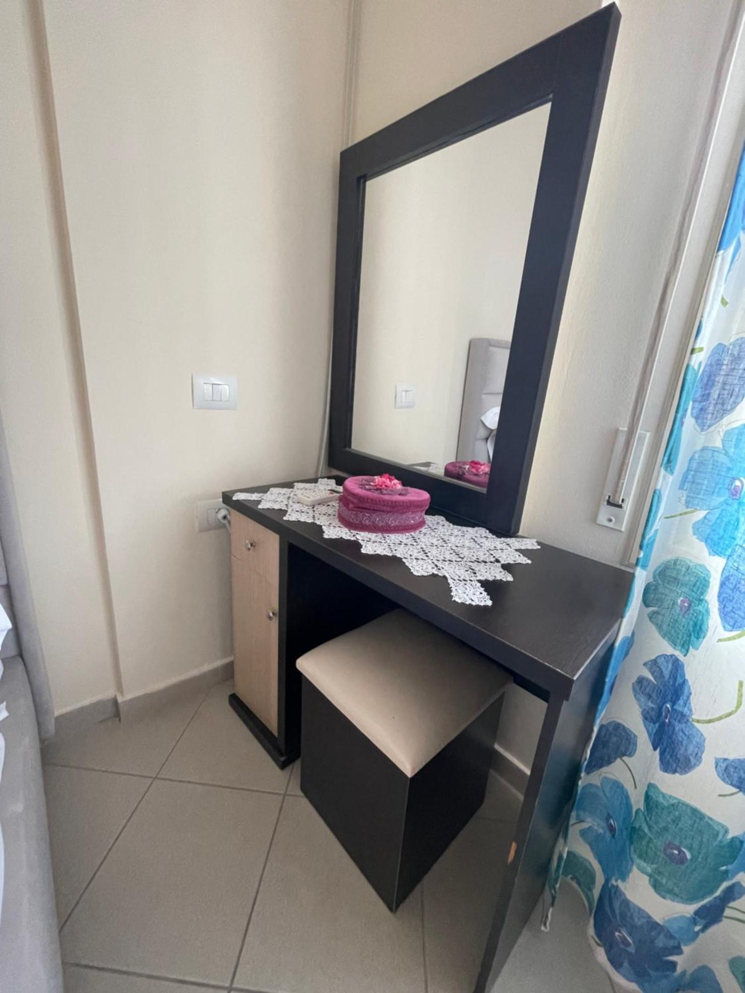 Ioanian Blue Apartament Химара Экстерьер фото